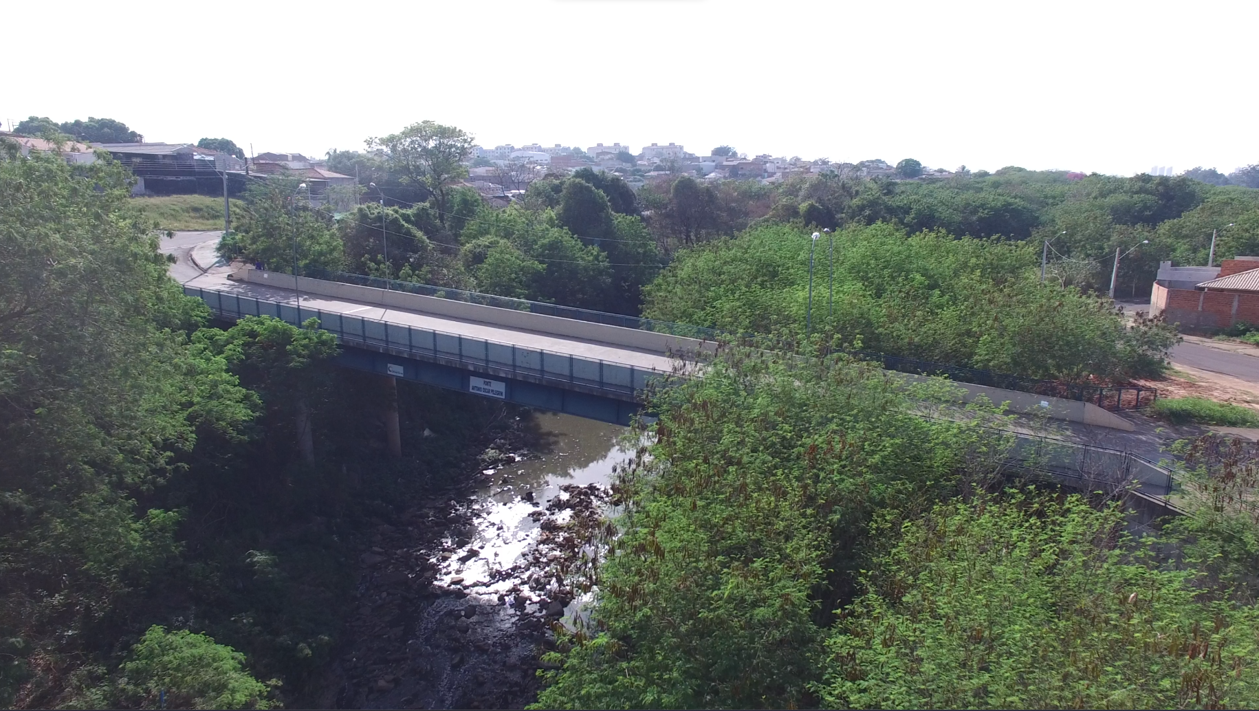 Construção de pontes